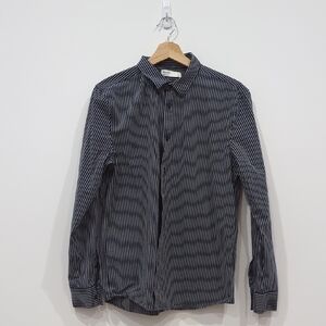 100% Cotton Structured Striped Blue And White Shirt